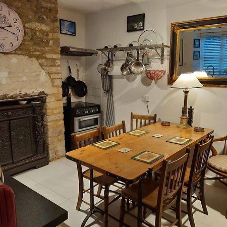 Market Place Cottage, Tetbury, Cotswolds Grade II Central Location Eksteriør billede